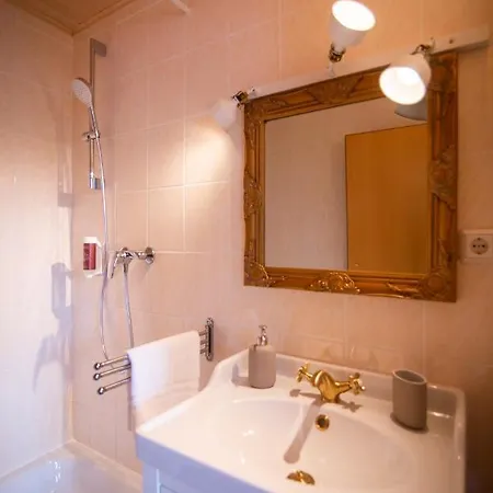 Apartone Land-hotel *