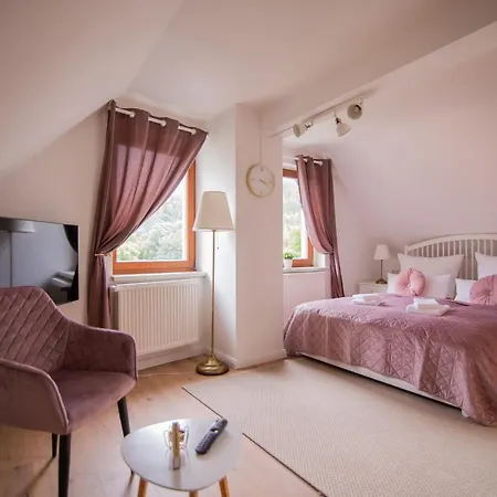 Hotel Apartone Land-hotel