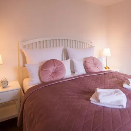 Apartone Land-hotel Зебниц