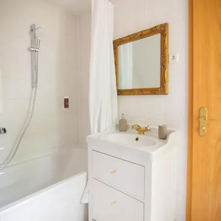 Apartone Land-hotel Зебниц