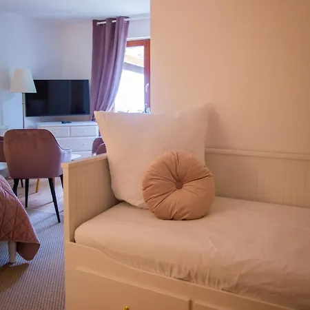 Apartone Land-hotel