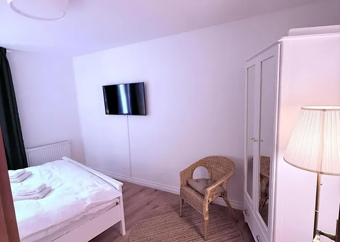 Apartone Land-hotel *